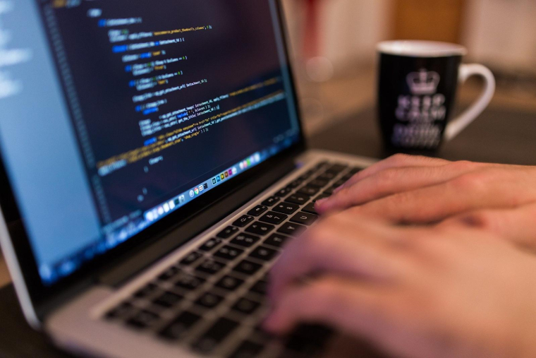 Le « Health Data Hub » a été hébergé en urgence chez Microsoft. (Free-Photos / Pixabay)