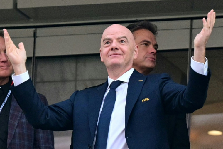 Le président de la Fifa, Gianni Infantino, lors du match de la Coupe du monde 2026, opposant les États-Unis au Paraguay, à Inglewood (Californie), le 12 juin 2026 ( AFP / Frederic J. BROWN )