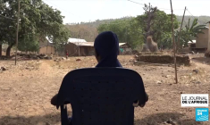 Lavrov poursuit le numéro de charme russe en Afrique