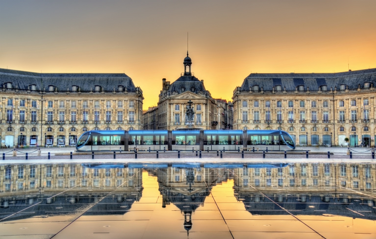 La place de la Bourse et son Miroir d'Eau