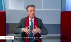 "Macron a 1 chance sur 1000 d'être président en 2017", selon Christophe Barbier