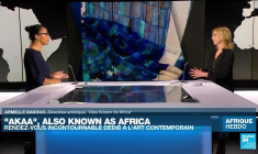 La foire d’art contemporain africain AKAA explore le temps et son impact