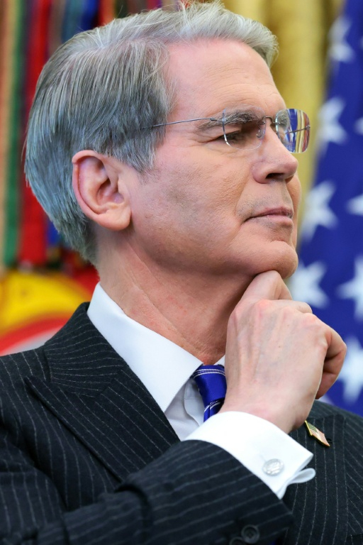 Le ministre américain des Finances Scott Bessent assiste à un événement dans le Bureau ovale de la Maison Blanche, le 7 octobre 2026, à Washington ( GETTY IMAGES NORTH AMERICA / Anna Moneymaker )