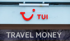 EN MEILLEURE FORME, TUI LANCE UNE AUGMENTATION DE CAPITAL DE 1,1 MILLIARD D'EUROS