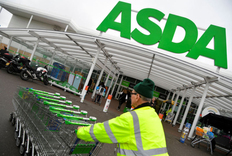 LONDRES MENACE DE BLOQUER LE PROJET DE FUSION ASDA-SAINSBURY'S