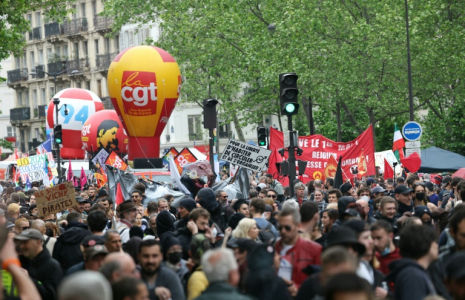Défilé à Paris lors du 1er mai 2024 ( AFP / Alain JOCARD )