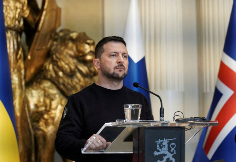 Le président ukrainien Volodymyr Zelenskiy à Helsinki, en Finlande