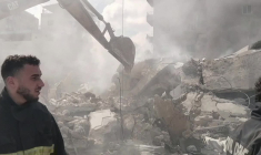 Dégâts après une frappe israélienne sur Tyr, dans le sud du Liban