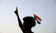 LE SOUDAN DÉVALUE SA MONNAIE EN VUE D'UN ALLÈGEMENT DE SA DETTE