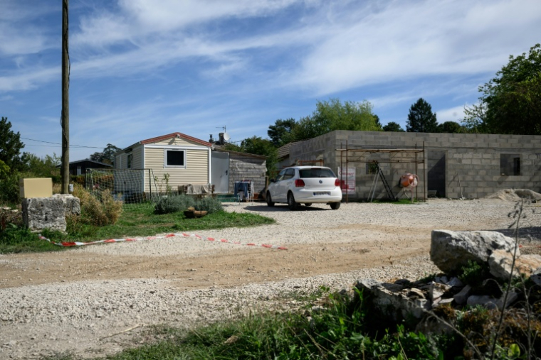 Le lieu où les corps de membres d'une même famille ont été retrouvés à Gy, en Haute-Saône, le 3 septembre 2026 ( AFP / ARNAUD FINISTRE )