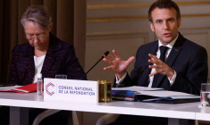 Photo du président français, Emmanuel Macron, lors de la deuxième session plénière du Conseil National de la Refondation (CNR)
