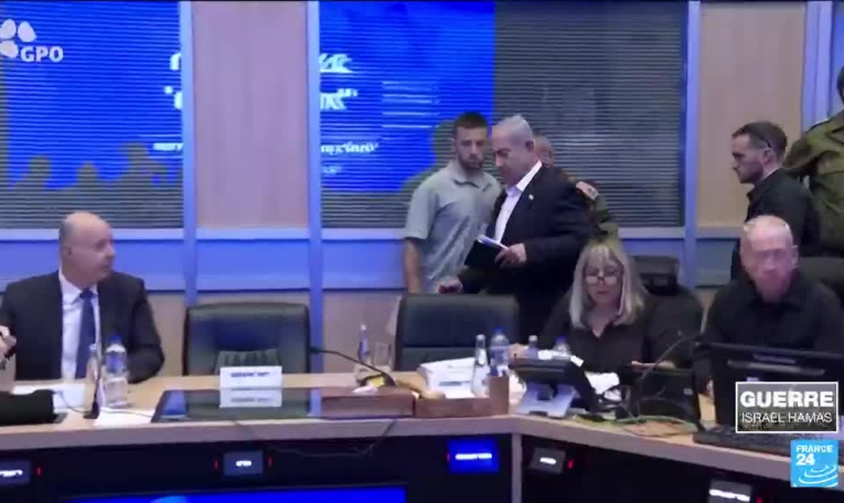 Israël : dissensions au sommet de l'Etat, la pression s'accentue sur Benjamin Netanyahu