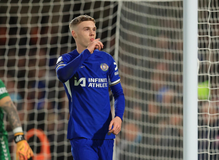 Cole Palmer élu meilleur jeune joueur de la saison en Premier League