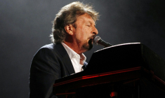 Rick Davies, fondateur, chanteur et musicien du groupe de rock Supertramp, le 18 octobre 2010 à Paris ( AFP / FRANCOIS GUILLOT )