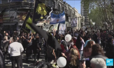 Présidentielle en Argentine : Javier Milei, un candidat peu conventionnel