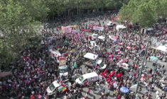 Manifestation du 1er-Mai: le cortège parisien s'élance