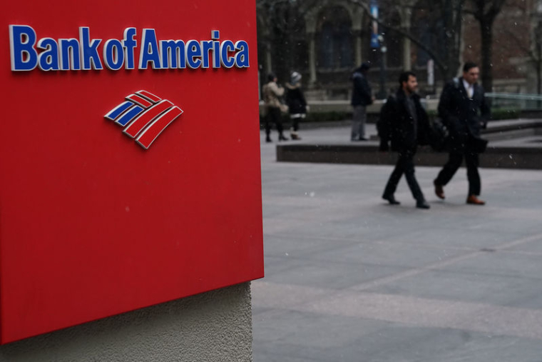 BOFA ACCROÎT SON BÉNÉFICE AU 2E TRIMESTRE ET ABAISSE SA PRÉVISION DE MARGE