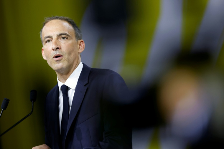 Raphaël Glucksmann, eurodéputé et leader du parti Place Publique, le 13 juin 2026 à au Aubervilliers, en Seine-Saint-Denis ( AFP / Kenzo TRIBOUILLARD )