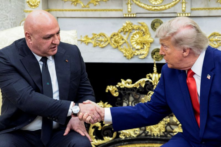 Le président américain Donald Trump rencontre le président libanais Aoun à Washington