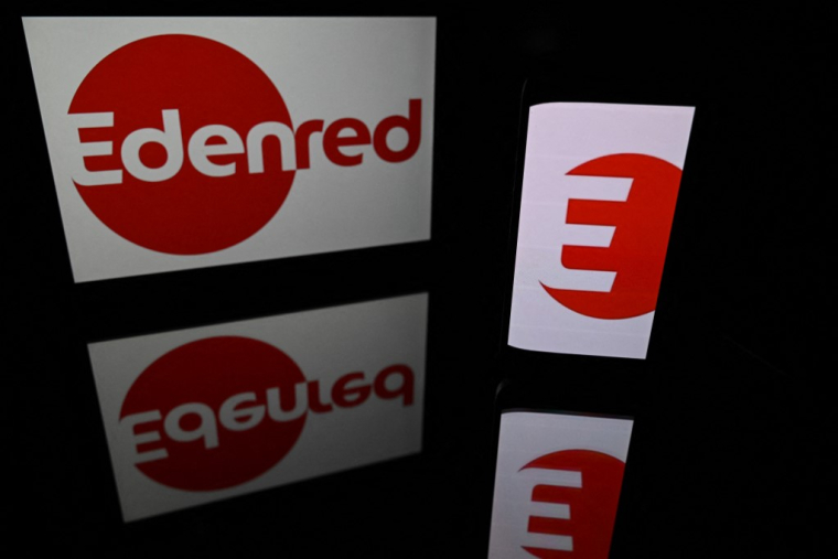 ( AFP / LIONEL BONAVENTURE )