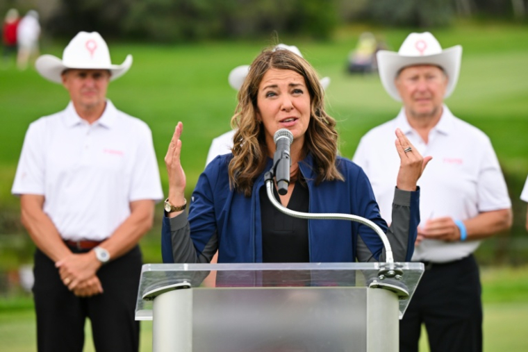 La première ministre de l'Alberta Danielle Smith s'adresse au public à Calgary, dans la province canadienne de l'Alberta, le 23 août 2026 ( GETTY IMAGES NORTH AMERICA / Minas Panagiotakis )
