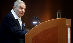 L'investisseur milliardaire George Soros reçoit le prix Schumpeter à Vienne