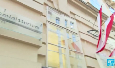 Autriche : le chancelier Kurz visé par une enquête pour corruption