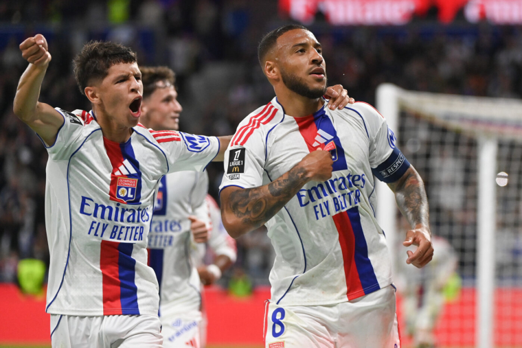 L'OL s'éclate contre Rennes et se rapproche de la Ligue des champions