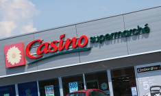 ( AFP / DENIS CHARLET )