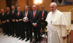 Un hommage au Pape François prévu lors des demi-finales de Ligue des champions