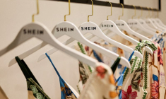 Le géant de la fast fashion Shein valorisé jusqu'à 27 milliards de dollars lors de son introduction en bourse à Hong Kong