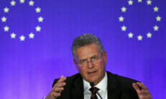 Le commissaire européen au Commerce, Maros Sefcovic, participe à une conférence de presse à Pékin