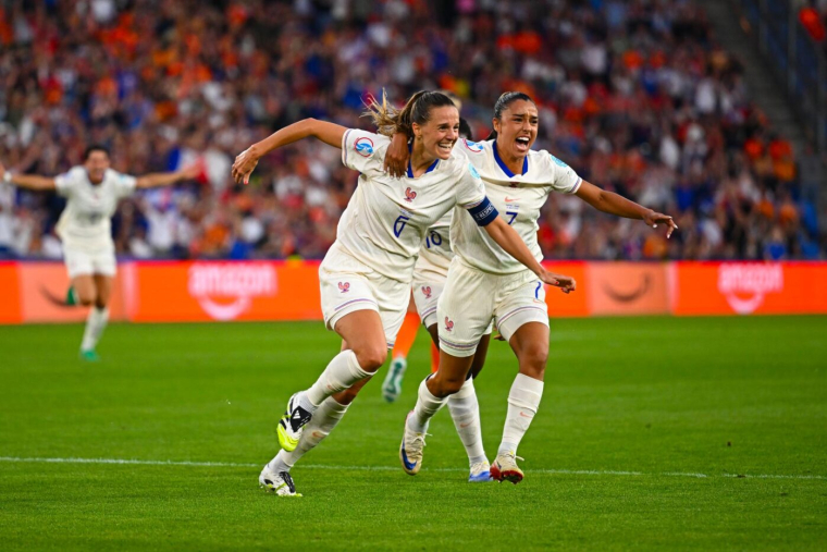 Les Bleues au carrefour de leur histoire