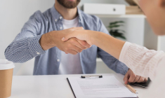 (La domiciliation d'entreprise est une solution efficace, discrète et sécurisée pour votre adresse professionnelle et le traitement de votre administratif - Crédit photo Freepik)