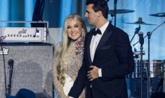 Erika Lane Frantzve et Charlie Kirk participant à un évnènement du mouvement conservateur Turning Point USA, fondé par l'influenceur assassiné, Washington, le 19 janvier 2025 ( GETTY IMAGES NORTH AMERICA / Samuel CORUM )