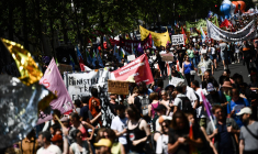 Manifestation contre la réforme des retraites, le 6 juin à Paris. ( AFP / CHRISTOPHE ARCHAMBAULT )