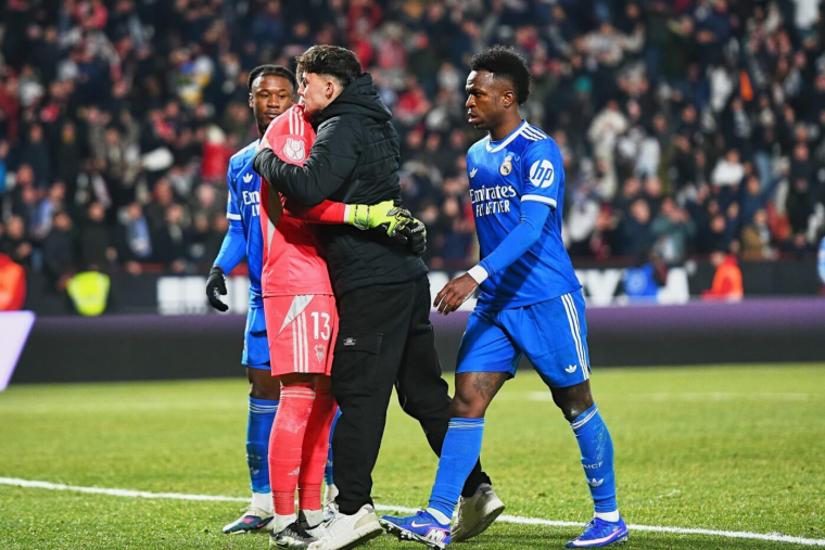 La Liga condamne les chants racistes destinés à Vinícius à Albacete