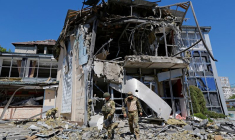 Site d'un récent bombardement à Donetsk