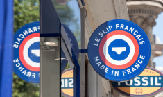 enseigne le slip francais (Crédits: Adobe Stock)