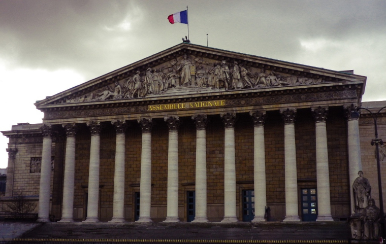 A l'occasion de la présentation du PLFR pour 2017 , les taux d'intérêt moratoires devraient être revu à la baisse. (crédit : Sam Nabi)