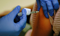 CORONAVIRUS: FEU VERT AU VACCIN MODERNA AU CANADA