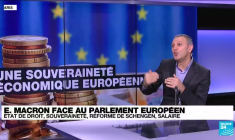 Macron à l'offensive pour "une Europe puissance d'avenir"
