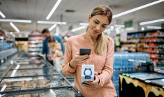 Conso, bientôt la fin du code-barres-iStock-Drazen Zigic