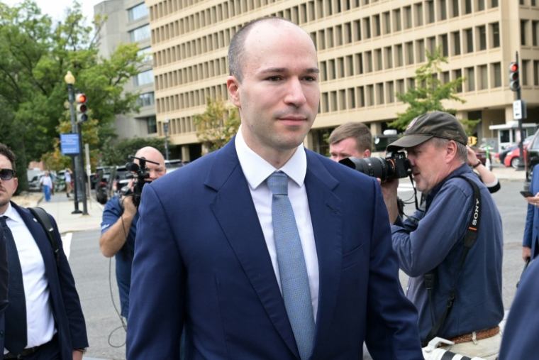 Le président d'OpenAI Greg Brockman arrive à la Maison Blanche pour une rencontre avec Donald Trump, le 29 septembre 2026 à Washington ( AFP / Oliver Contreras )