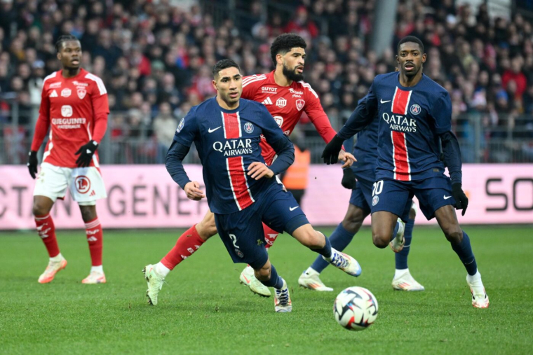 Brest-PSG : les compos officielles avec Kvara sur le banc