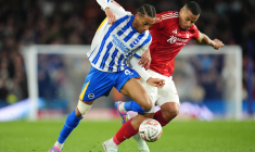 Nottingham Forest sort Brighton aux tirs aux buts