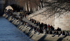 CORONAVIRUS: LA FRANCE FAIT ÉTAT DE 15.792 NOUVEAUX CAS EN 24 HEURES