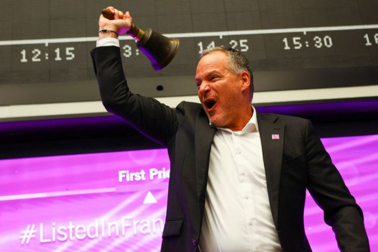 Thyssenkrupp Nucera fait ses débuts en bourse à Francfort