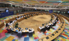 L'UE ACCORDE À L'UKRAINE ET À LA MOLDAVIE LE STATUT DE CANDIDAT