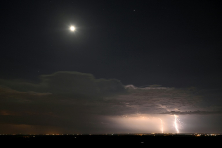 La Lozère, le Gard, l'Hérault et l'Ardèche seront placés en vigilance orange pluie-inondation et orages mercredi à partir de 00H00 ( AFP / Nicolas TUCAT )